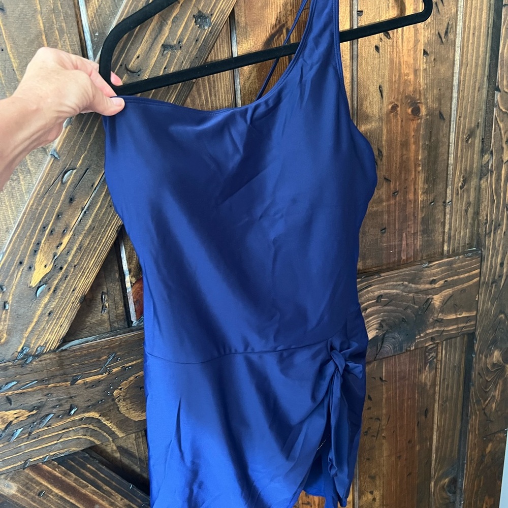 Elegant Women's One Shoulder Blue Swimsuit